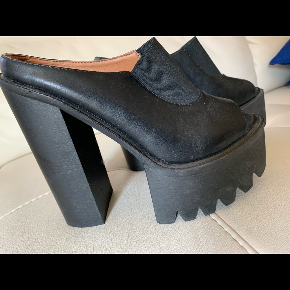 Hell Wedge Platform